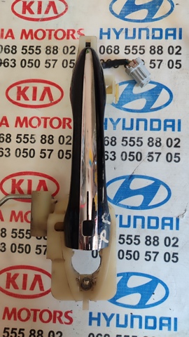 Держатель наружной ручки двери, передней правой 826652T000 HYUNDAI