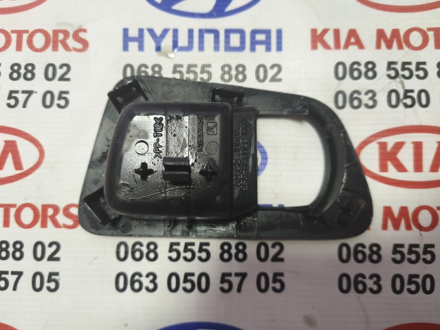 NISSAN 82682JD00A Заглушка (решетка) противотуманных фар бампера переднего правая в наличии Львов