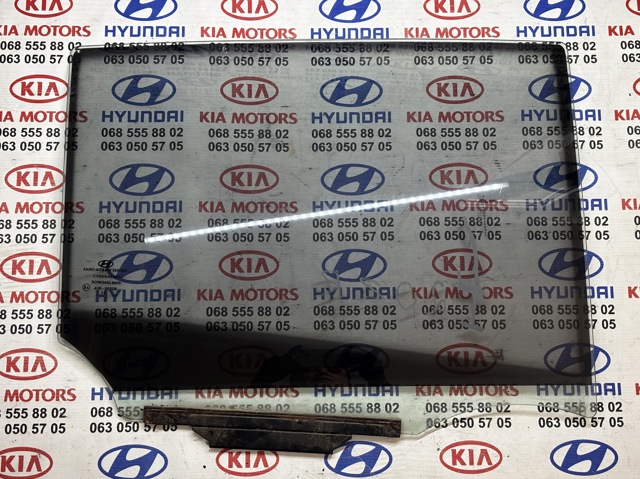 Окно задней двери 834202G000 HYUNDAI