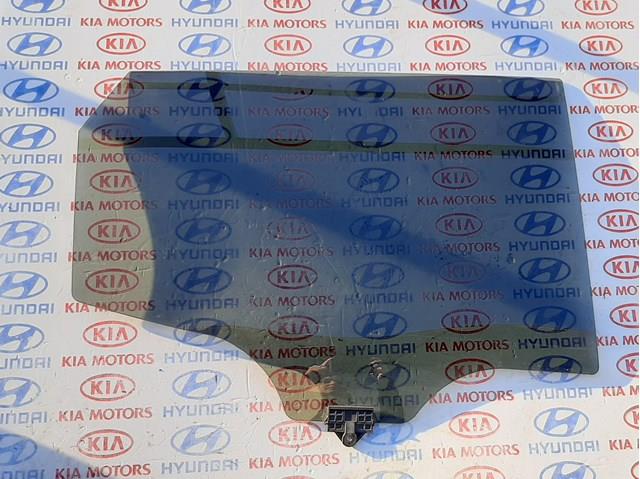 Стекло задней двери, правой 834202W020 HYUNDAI