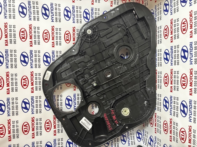  Механизм стеклоподъемника правой задней двери 83481C6000 HYUNDAI