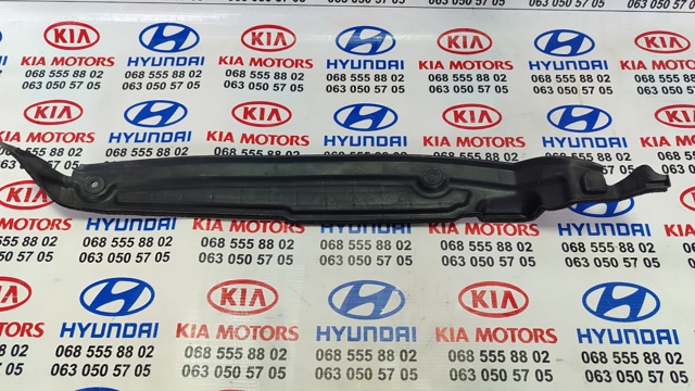 Уплотнитель крыла 84141A7000 HYUNDAI