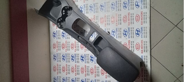 Консоль центральная панели управления 846111F000WK HYUNDAI