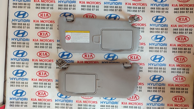 Козырек солнцезащитный автомобиля 852102K010QW HYUNDAI