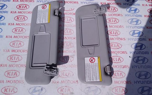 Козырек солнцезащитный автомобиля 852103W040ED HYUNDAI