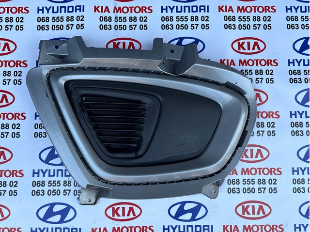 Решетка бампера переднего правая 86526C6000 HYUNDAI