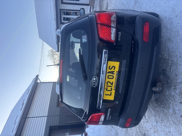 Задний бампер 866112P000 HYUNDAI