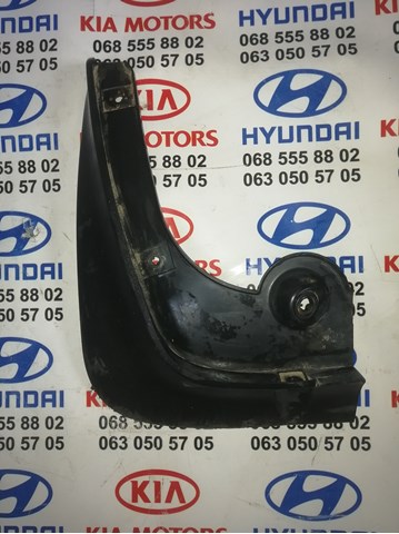 Брызговик задний, левый 868413K000 HYUNDAI