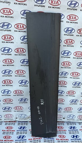 Молдинг двери передней правой 877222E010 HYUNDAI