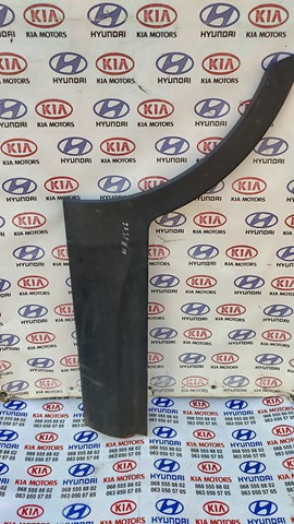 Молдинг задней правой двери 877324Z000 HYUNDAI