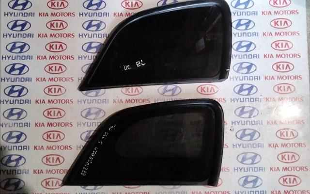 878102E000 HYUNDAI Стекло кузова (багажного отсека) левое купить в Ровно