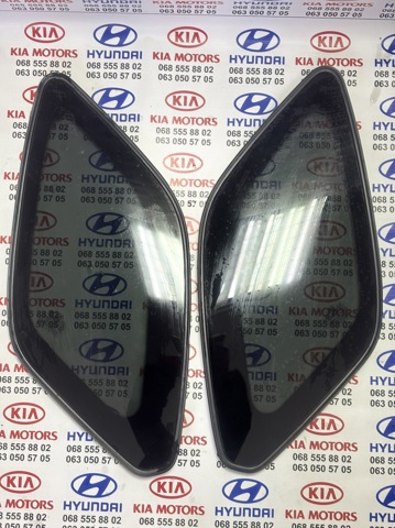 Стукло багажника, правое 878201F020 HYUNDAI