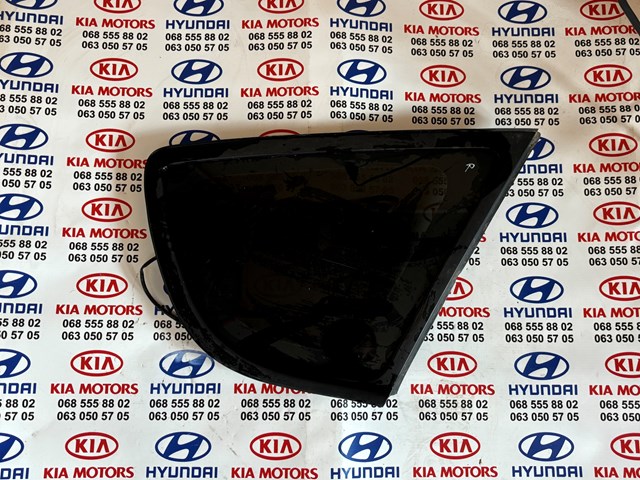 Стекло багажного отсека, правое 878202L110 HYUNDAI