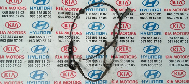 Датчик АБС (ABS) задний, правый 919203J100 HYUNDAI