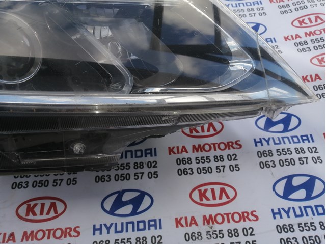 HYUNDAI 921021U500 Правая фара в наличии Днепр