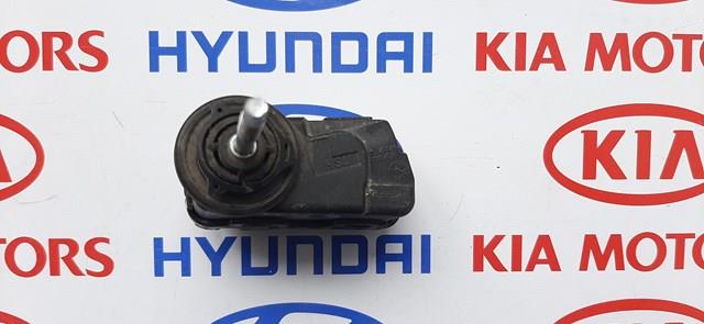 HYUNDAI 921302B000 Корректор фары в наличии Черкассы