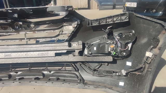 922022W100 HYUNDAI Фара противотуманная правая купить в Кривой Рог