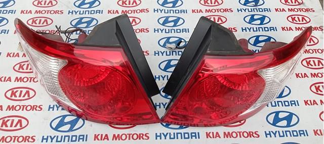 Задний левый внешний фонарь 924012B000 HYUNDAI