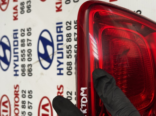 Задний левый внутренний фонарь 92403C6000 HYUNDAI