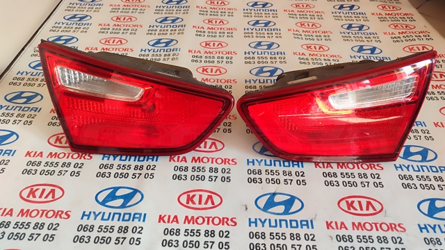 Фонарь задний правый, внутренний 924044C500 HYUNDAI