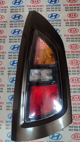 Облицовка фонаря заднего правого 924342K000 HYUNDAI