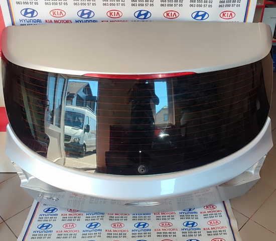 Дополнительный стоп-сигнал 92700A5000 HYUNDAI