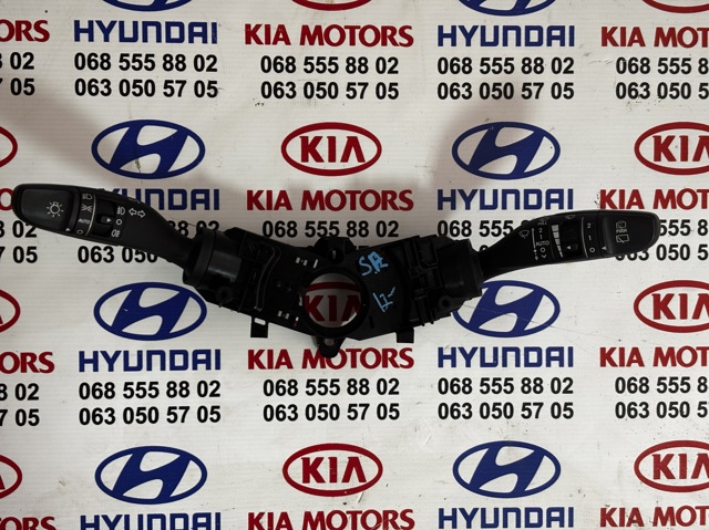 Переключатель подрулевой, правый 934202W660 HYUNDAI