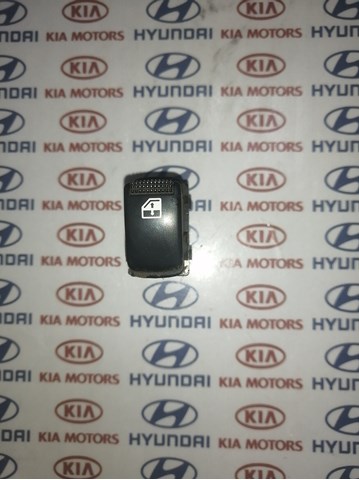 Кнопки переднего правого стеклоподъёмника 935752E050WK HYUNDAI