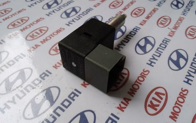 938103K000 HYUNDAI Датчик включения стопсигнала купить в Ирпень