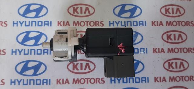 938103S000 Датчик стоп сигнала купить Ирпень