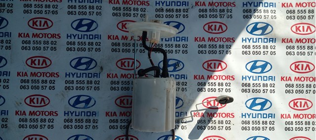 Датчик уровня топлива в бензобаке 944602S000 HYUNDAI
