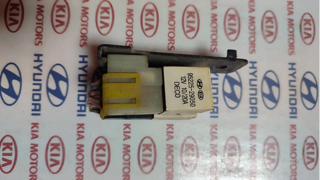 Реле электрическое многофункциональное 9522529050 HYUNDAI