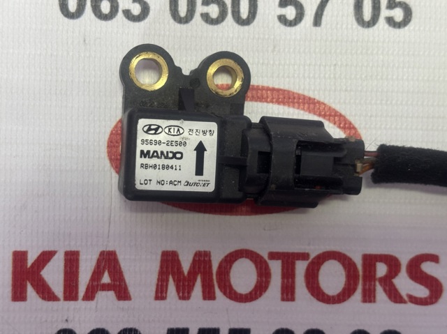HYUNDAI 956902E500 Датчик ESP в наличии Павлоград
