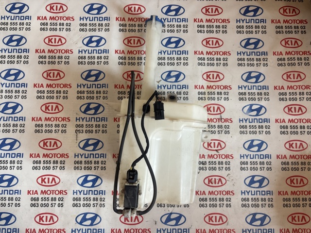 Водяной бачок омывателя стекла 986101H100 HYUNDAI