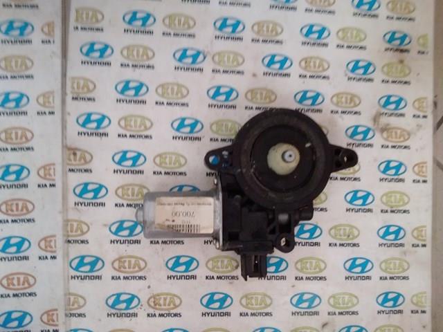 Мотор стеклоподъемника двери передней, левой D6515958X MAZDA