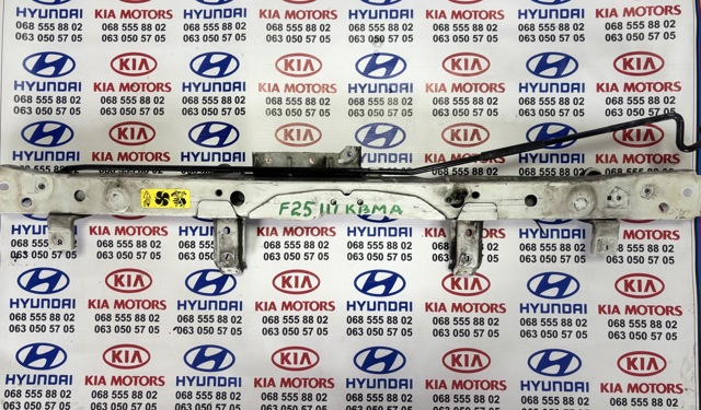 Рамка радиатора верхняя F25111KBMA NISSAN