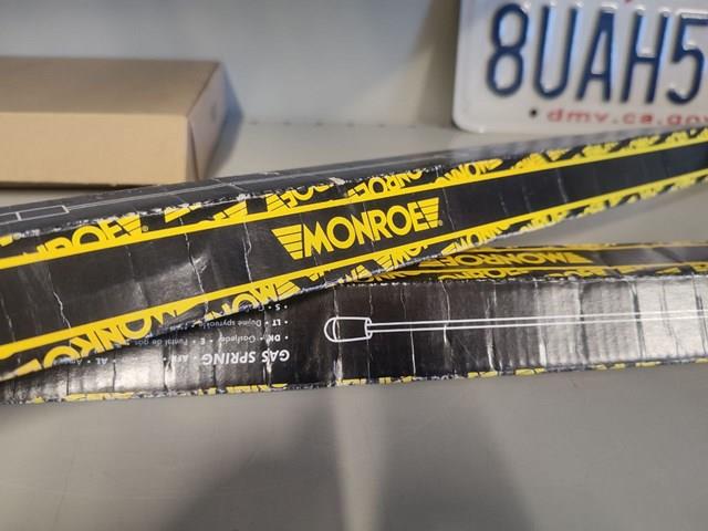 Амортизатор для багажника газовый ML5836 MONROE