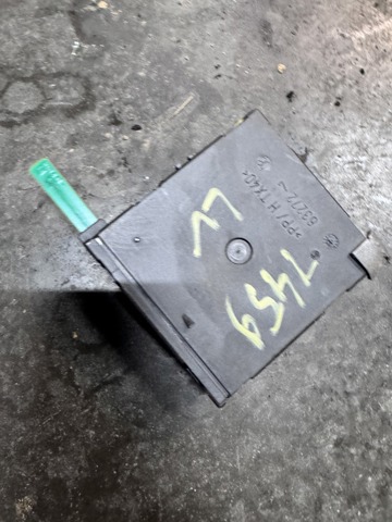 Мотор стеклоподъемника двери передней, правой 1K0959792J VAG
