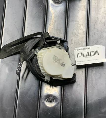Ремень безопасности задний правый 3C5857806KRAA VAG
