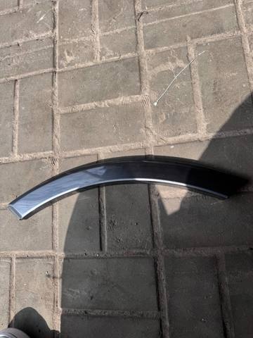 VAG 4M0854819E Расширитель (накладка) арки заднего крыла левый в наличии Ровно