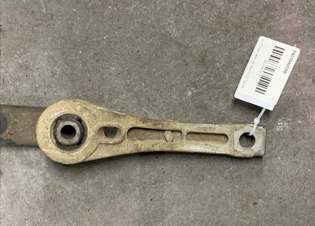Задняя подушка двигателя 5N0199855B VAG