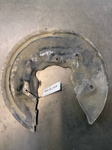 Кожух тормозного диска заднего правый 5N0615612D VAG