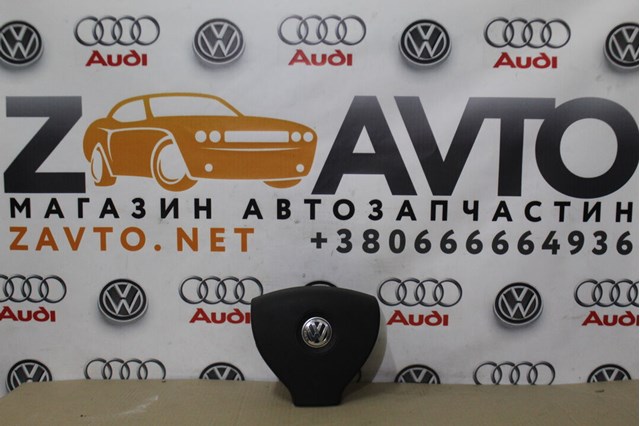 Подушка безопасности водителя 5N0880201C VAG