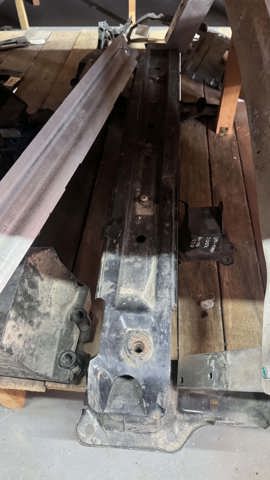Буфер бампера переднего 6M21U10922AJ FORD