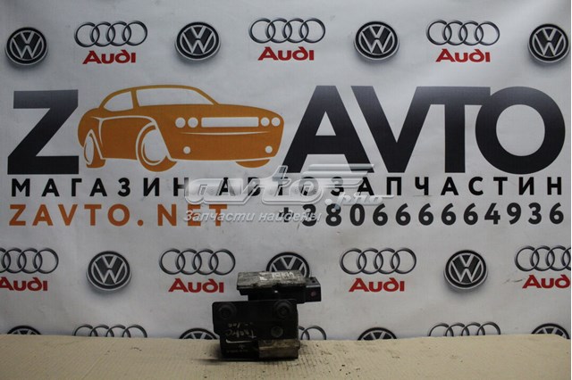 Насос АБС (ABS) главного тормозного цилиндра 8200511146 RENAULT