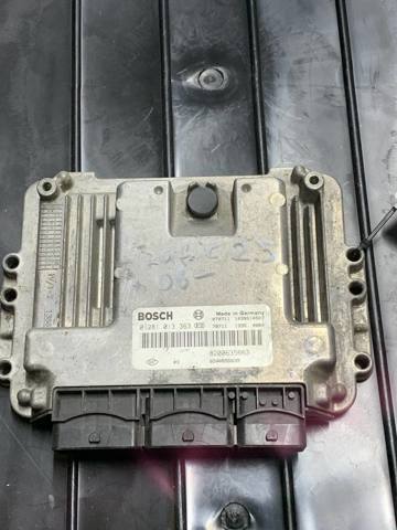 Модуль управления двигателем 8200635663 RENAULT