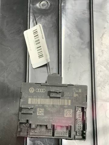 Блок комфорта передней двери 8T0959792P VAG