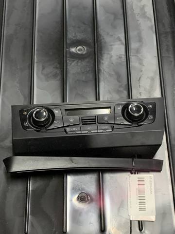 Механизм управления кондиционером 8T1820043AK VAG