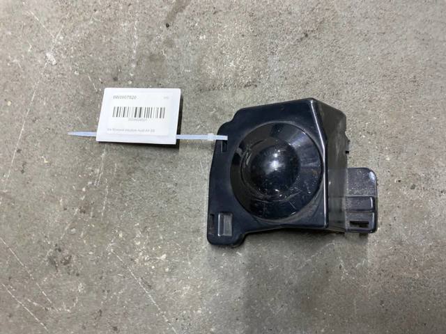 Решетка бампера переднего внутренняя правая 8W0807820 VAG
