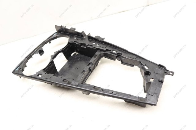 Центральная консоль торпеды 8W1864261C VAG